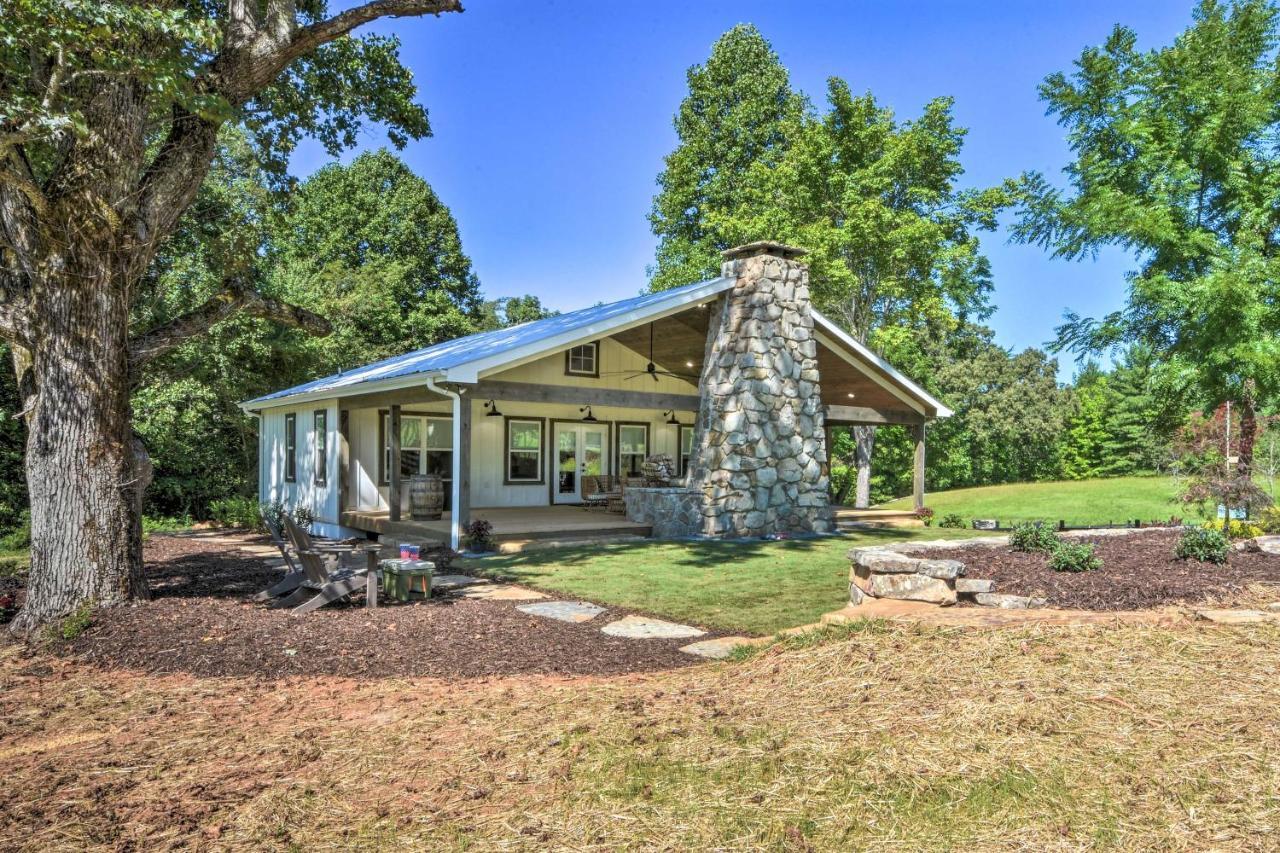 Blue Ridge Cottage Modern Solace In The Mountains Exterior foto